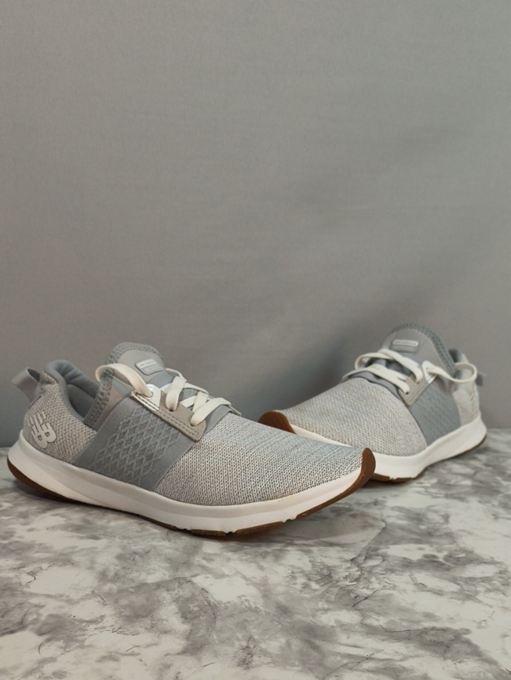 New Balance Women's DynaSoft Nergize V3 Sneakers grey , Size -6